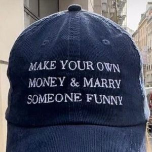 Meet your Posher, Abigail